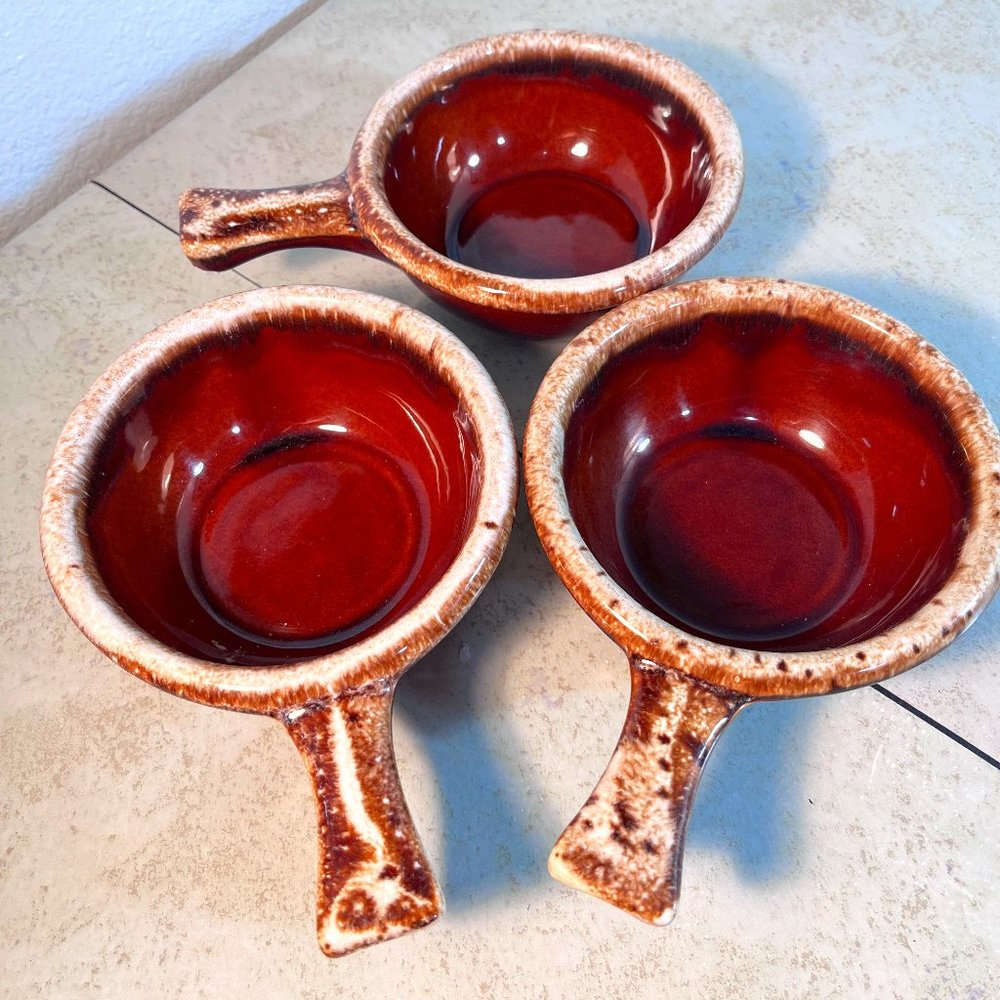 Set of 3 Vintage Hull Drip Glaze Soup Bowls